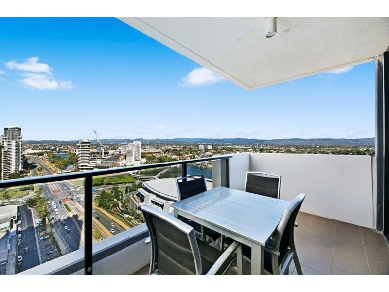 132/2729 Gold Coast Highway, Broadbeach QLD 4218