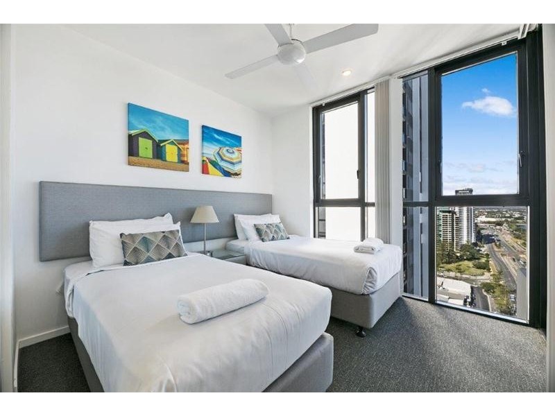 132/2729 Gold Coast Highway, Broadbeach QLD 4218