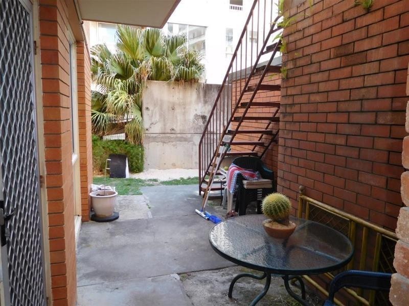 3 View Avenue, Surfers Paradise QLD 4217