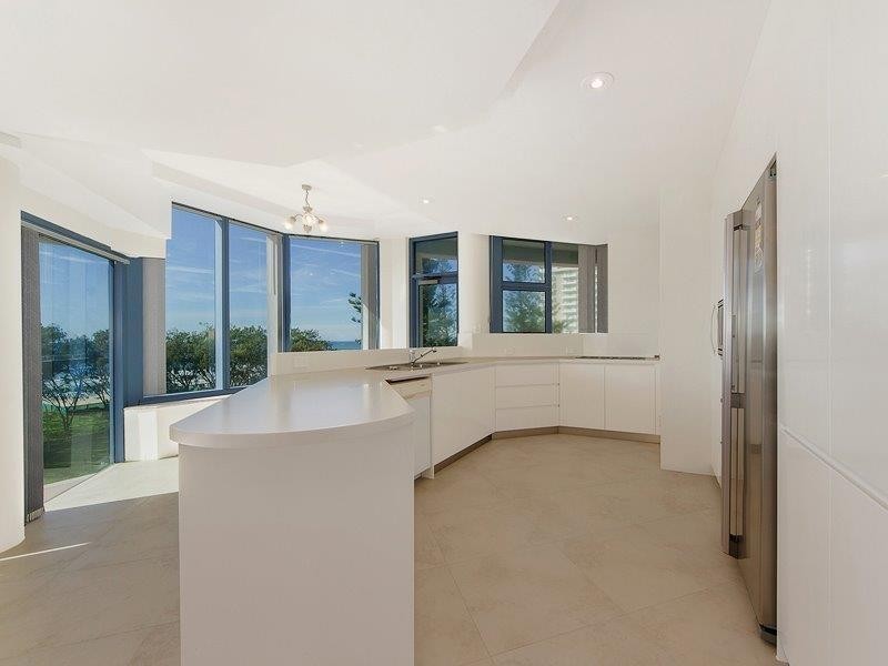 4/3456 Main Beach Parade, Surfers Paradise QLD 4217