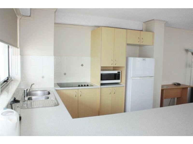 203/7-9 Northcliffe Terrace, Surfers Paradise QLD 4217