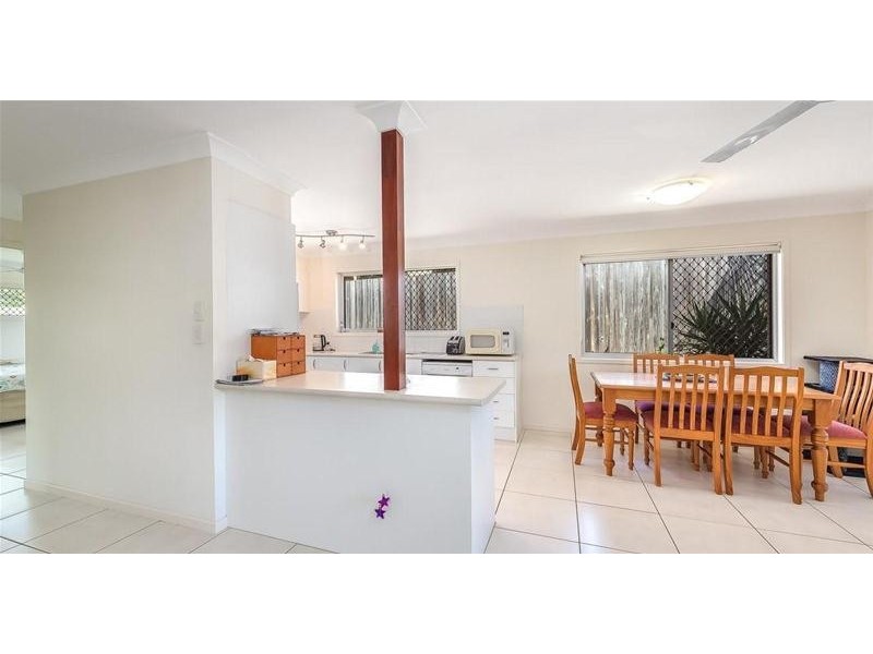 8 Berrigan Street, Southport QLD 4215