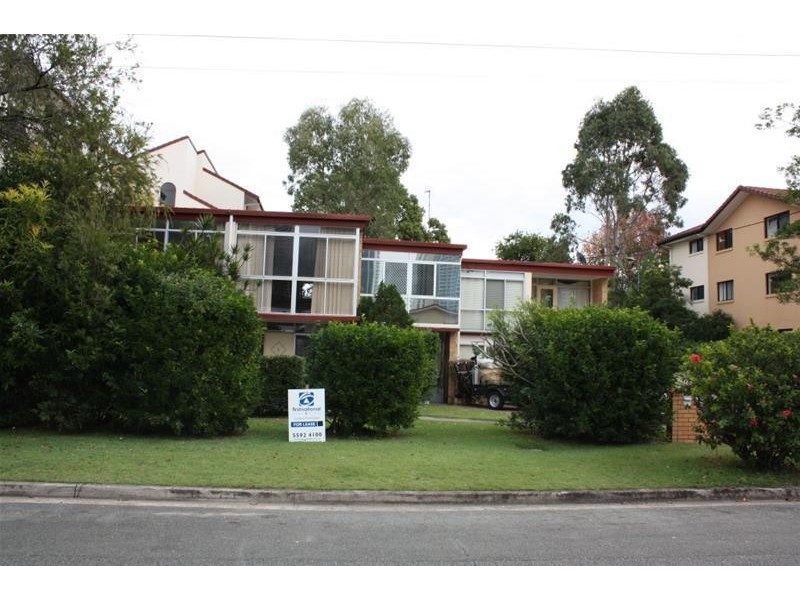 8 Darrambal Street, Surfers Paradise QLD 4217