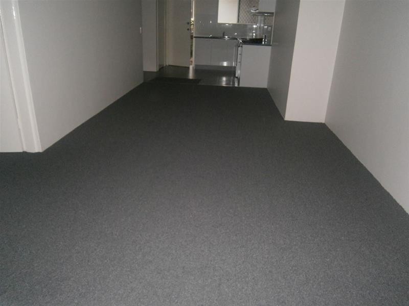 8 Darrambal Street, Surfers Paradise QLD 4217