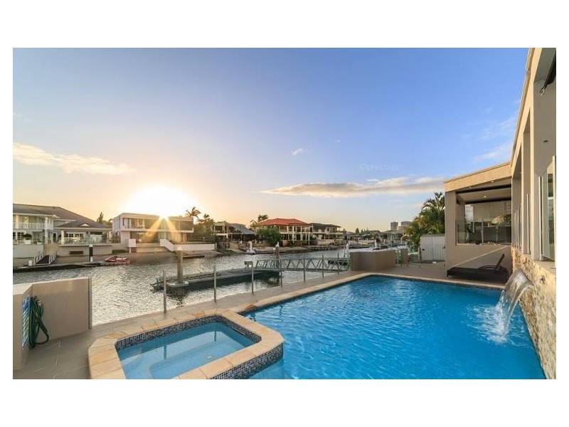 18 Viking Court, Paradise Waters QLD 4217