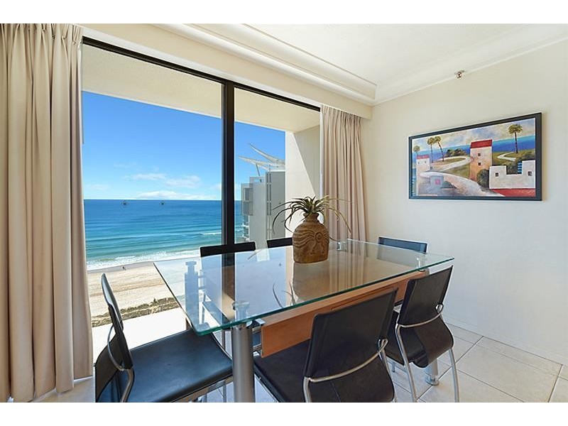 28 Northcliffe Terrace “Longbeach”, Surfers Paradise QLD 4217