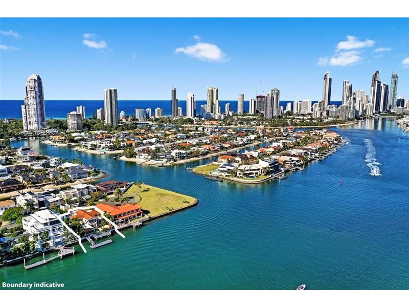 145 Commodore Drive, Paradise Waters QLD 4217