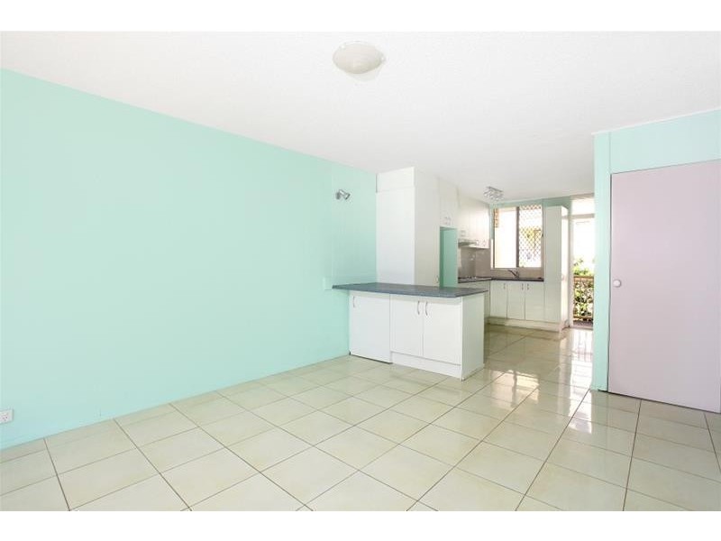 3/120 The Esplanade ‘Monaco’, Surfers Paradise QLD 4217