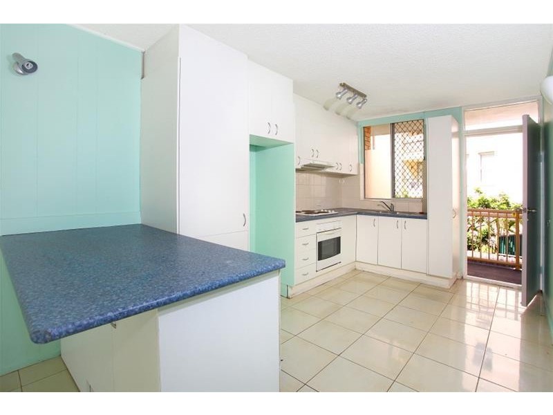 3/120 The Esplanade ‘Monaco’, Surfers Paradise QLD 4217