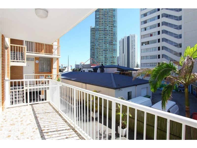 3/120 The Esplanade ‘Monaco’, Surfers Paradise QLD 4217