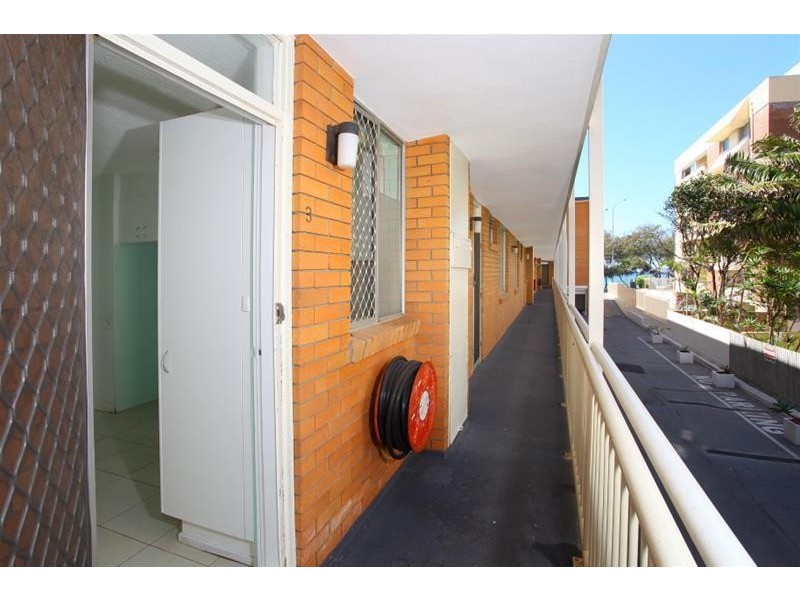 3/120 The Esplanade ‘Monaco’, Surfers Paradise QLD 4217