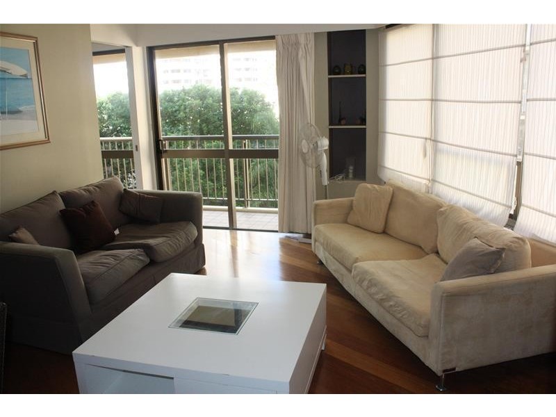 302a/8 Trickett Street, Surfers Paradise QLD 4217