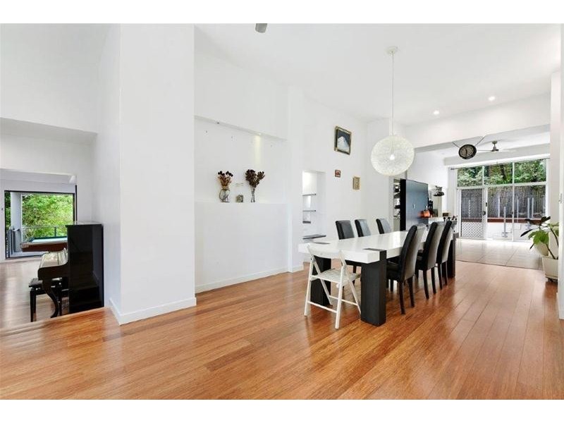 3 Kilburn Street, Robina QLD 4226