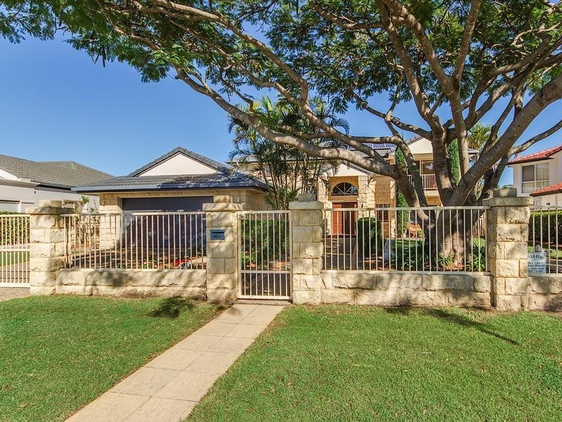 38 Kirralee Drive, Robina QLD 4226