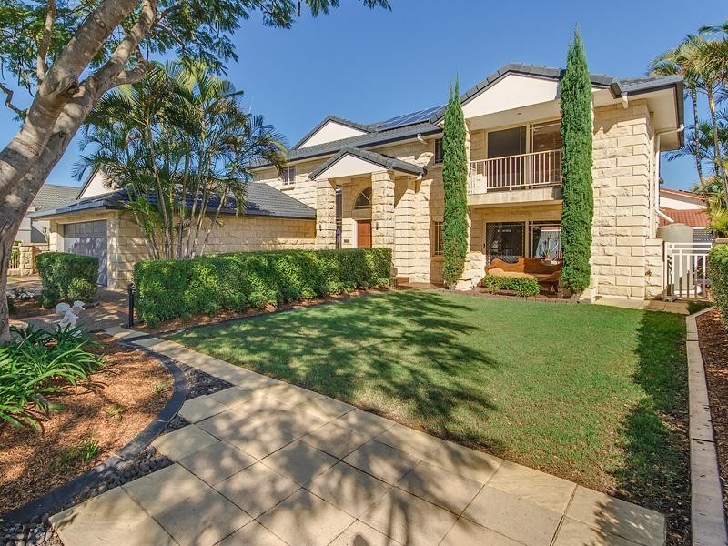 38 Kirralee Drive, Robina QLD 4226