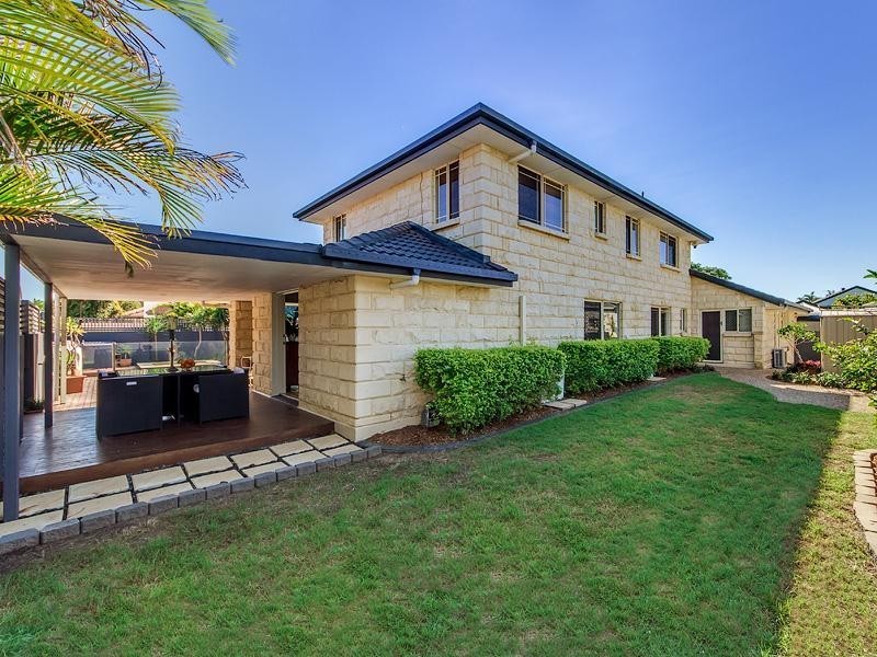 38 Kirralee Drive, Robina QLD 4226