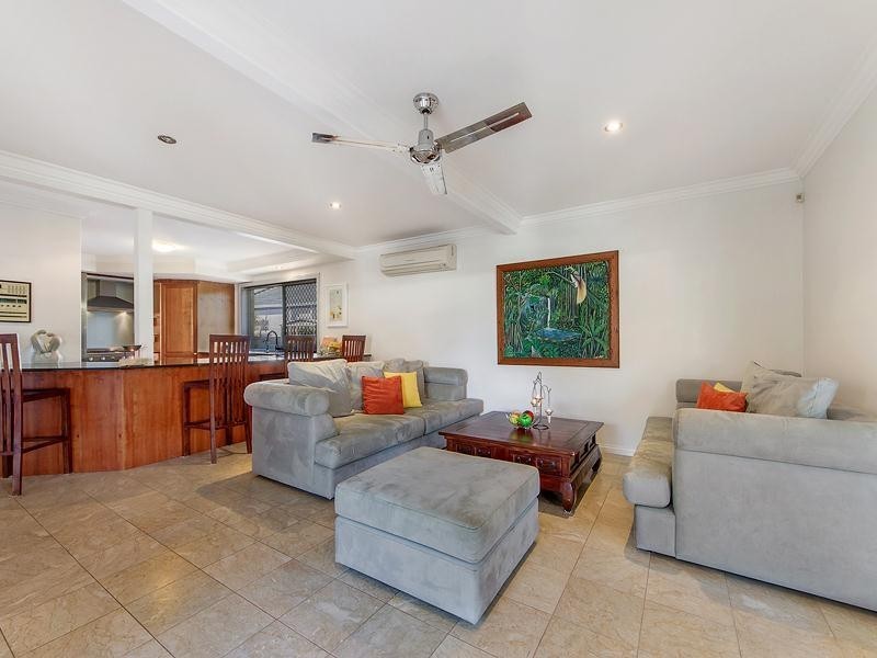 38 Kirralee Drive, Robina QLD 4226