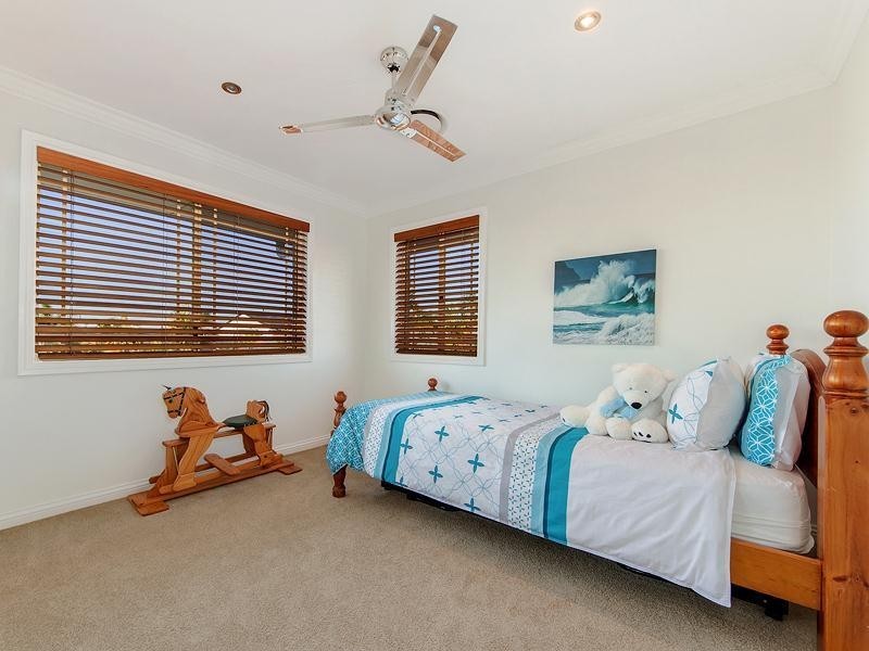 38 Kirralee Drive, Robina QLD 4226