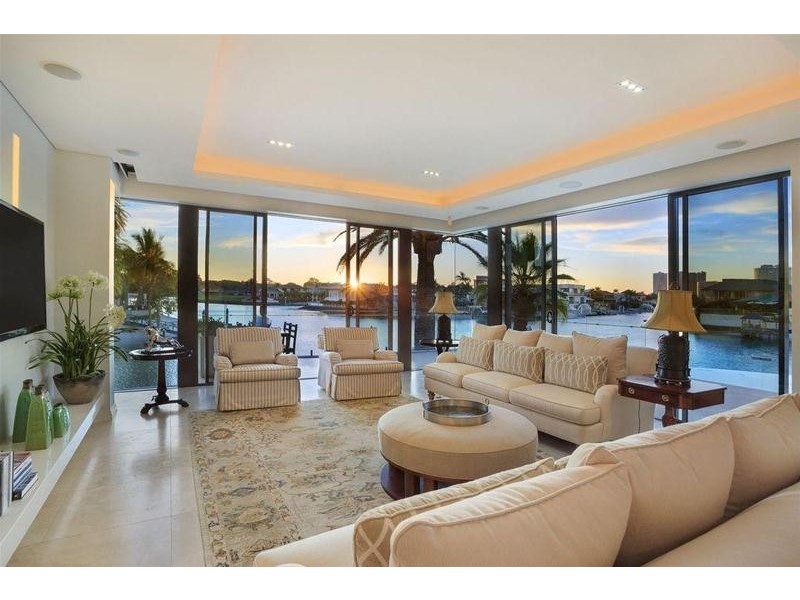 30 Seafarer Court, Paradise Waters QLD 4217