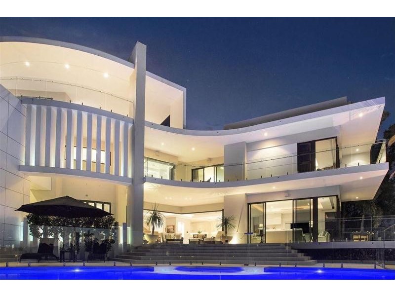 30 Seafarer Court, Paradise Waters QLD 4217