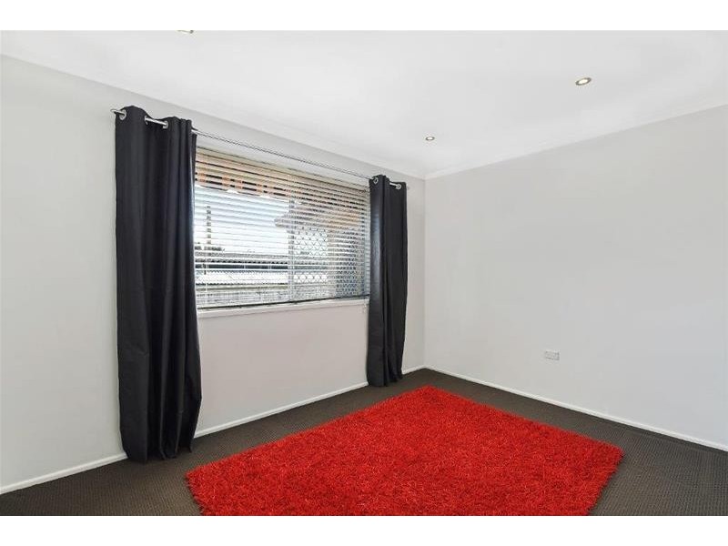 94 Imperial Parade, Labrador QLD 4215