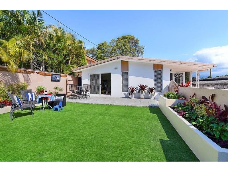 94 Imperial Parade, Labrador QLD 4215