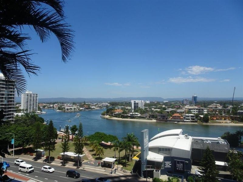 3055/23 Ferny Avenue, Surfers Paradise QLD 4217