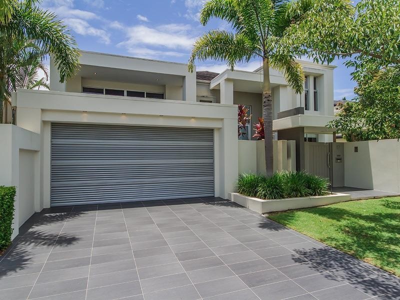 57 Admiralty Drive, Paradise Waters QLD 4217