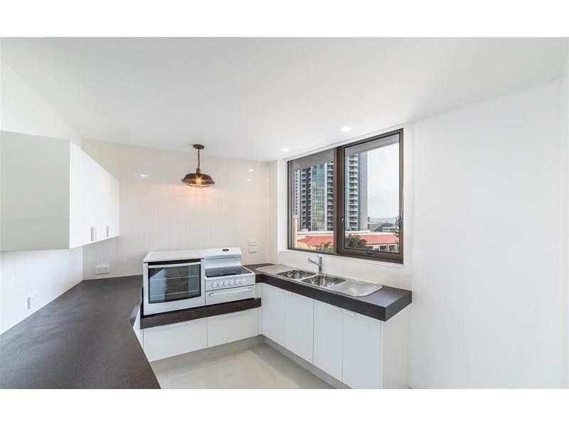 401/9 Trickett Street, Surfers Paradise QLD 4217