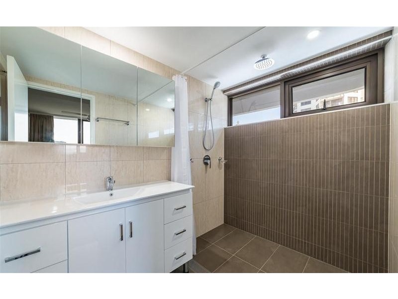 401/9 Trickett Street, Surfers Paradise QLD 4217