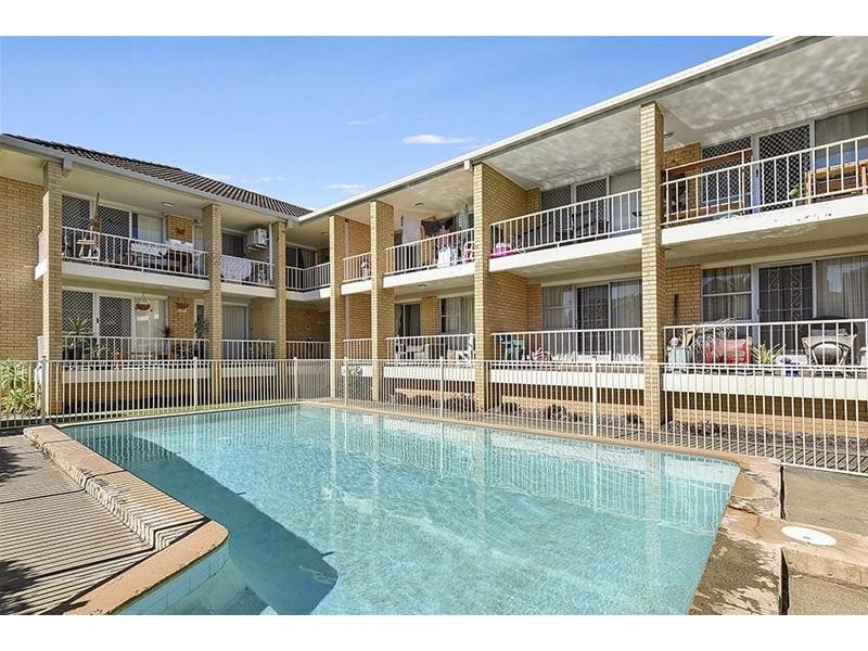 10 Sunrise Boulevard, Surfers Paradise QLD 4217