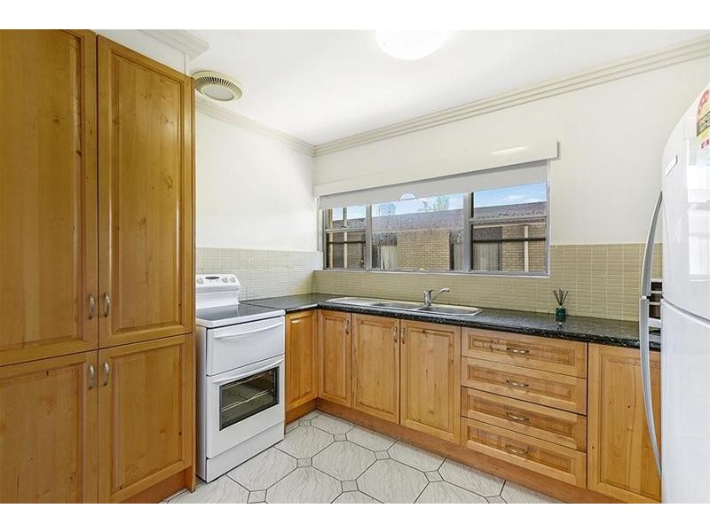 10 Sunrise Boulevard, Surfers Paradise QLD 4217