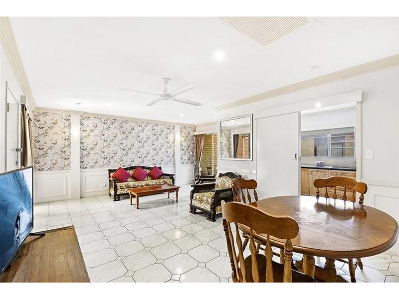 10 Sunrise Boulevard, Surfers Paradise QLD 4217