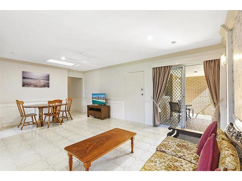 10 Sunrise Boulevard, Surfers Paradise QLD 4217