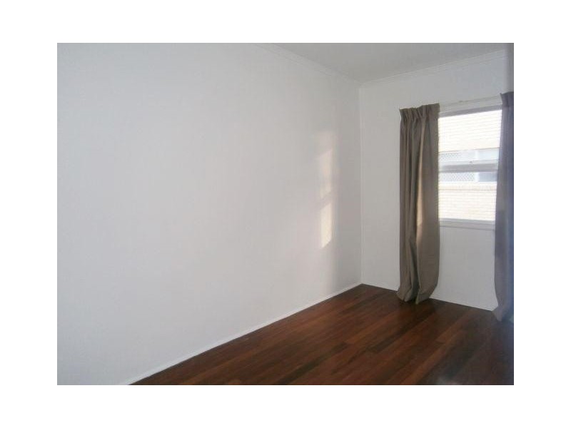 2/17 Watson Esplanade, Surfers Paradise QLD 4217