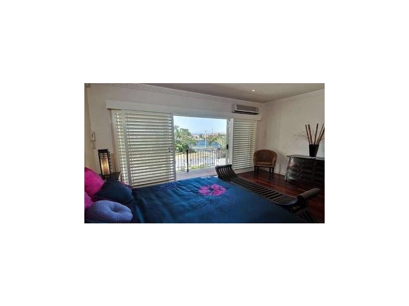 2/59 Palm Avenue, Surfers Paradise QLD 4217