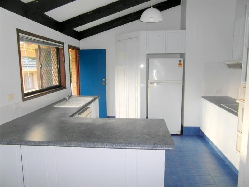 7 Heeb Street, Bundall QLD 4217