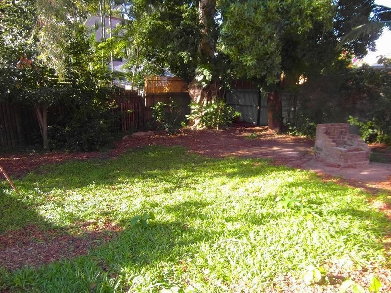 7 Heeb Street, Bundall QLD 4217