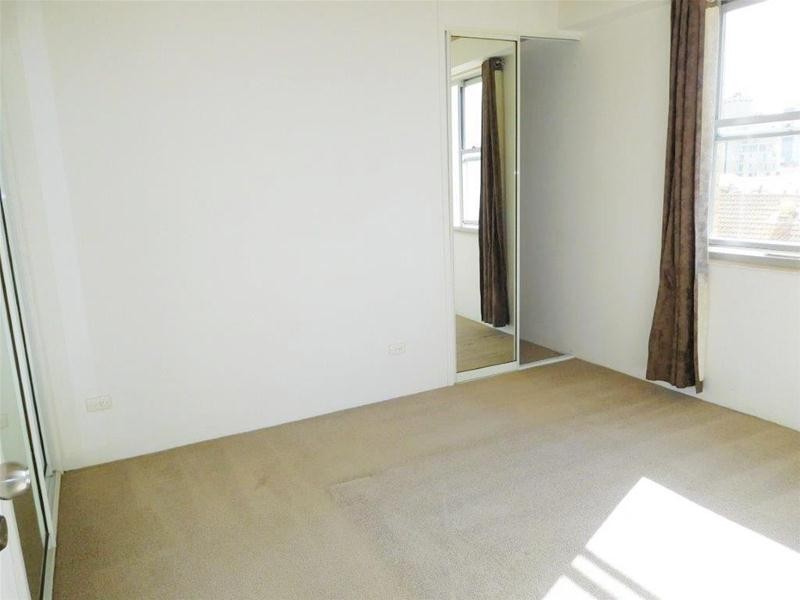 16/15 Pacific Street, Main Beach QLD 4217