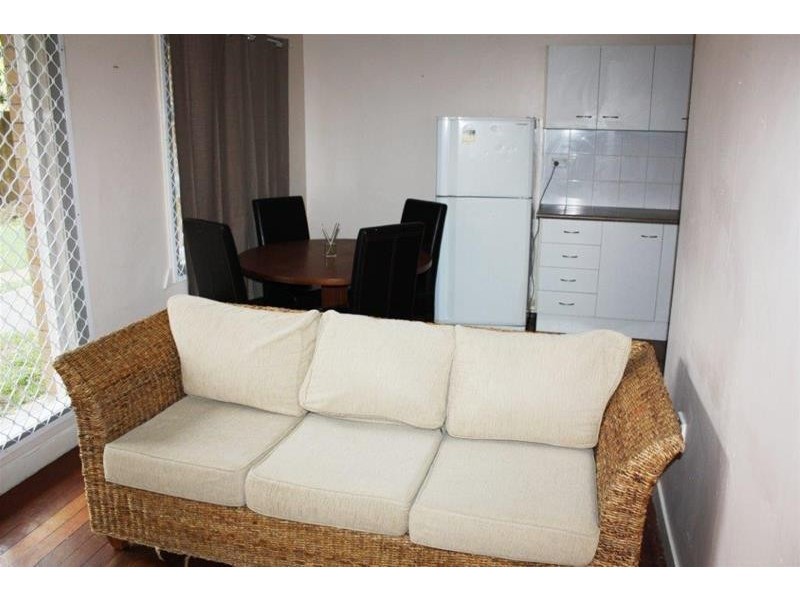 2/24 Peninsular Drive, Surfers Paradise QLD 4217