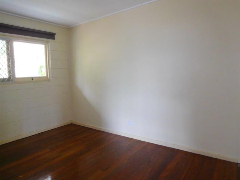 9/5 Holborow Close, Surfers Paradise QLD 4217