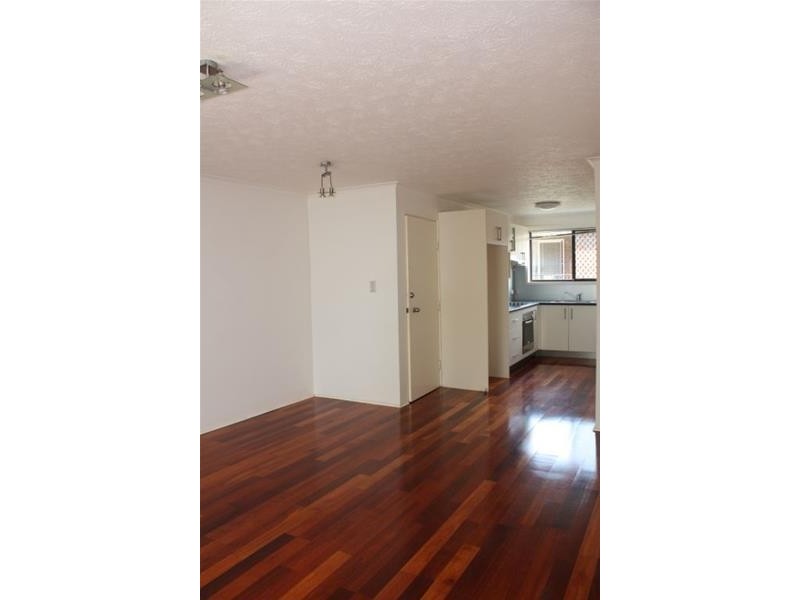 29 Loder Street, Biggera Waters QLD 4216