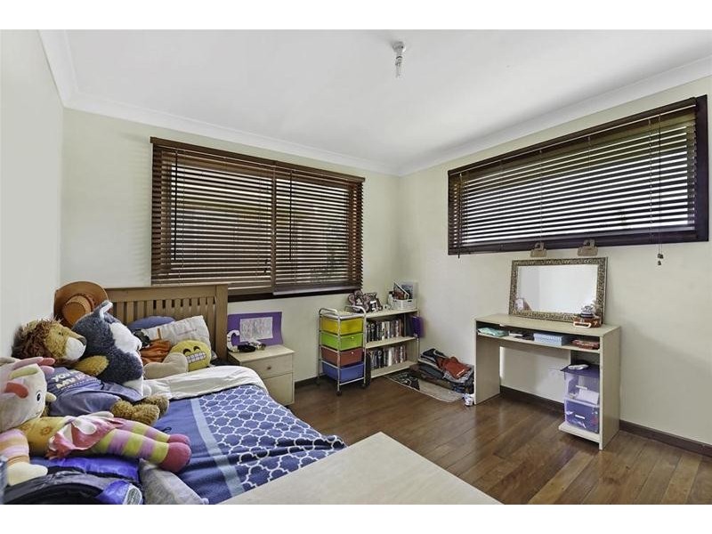 18 Billington Street, Labrador QLD 4215