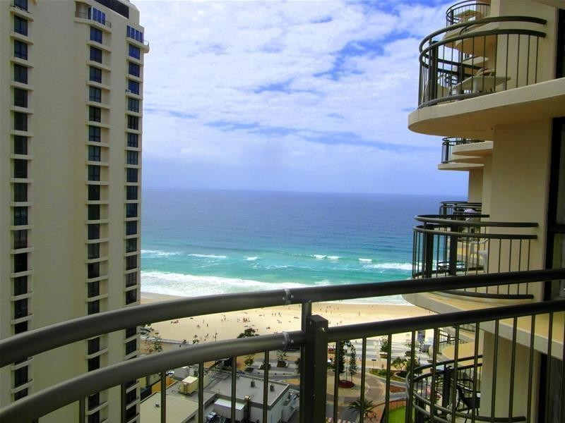 18 Hanlan Street ‘Surfers Beachcomber’, Surfers Paradise QLD 4217