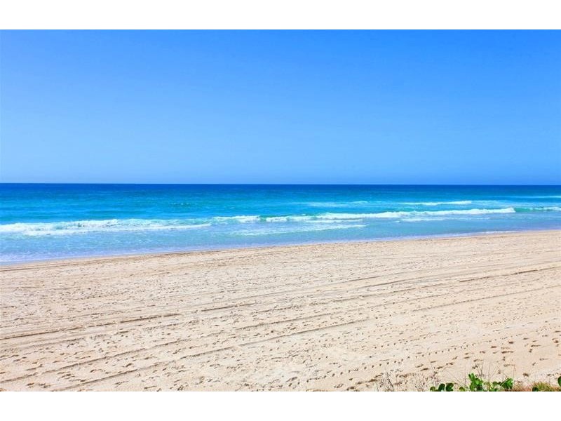 18 Hanlan Street ‘Surfers Beachcomber’, Surfers Paradise QLD 4217