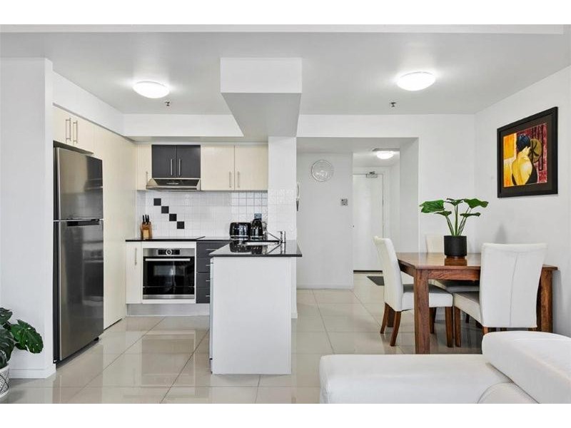 903/2865 Gold Coast Highway, Surfers Paradise QLD 4217