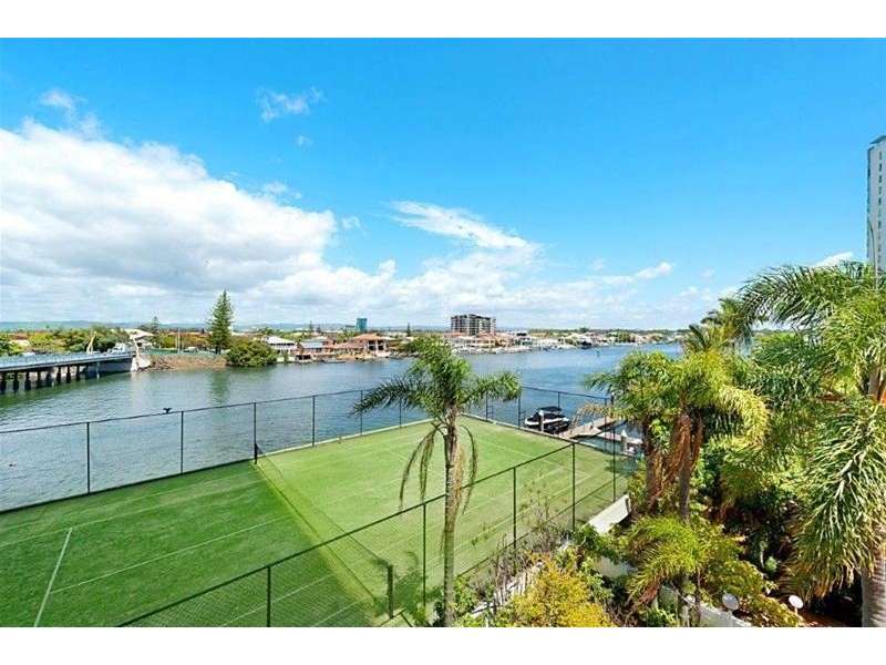 12D/2 Riverview Parade, Surfers Paradise QLD 4217