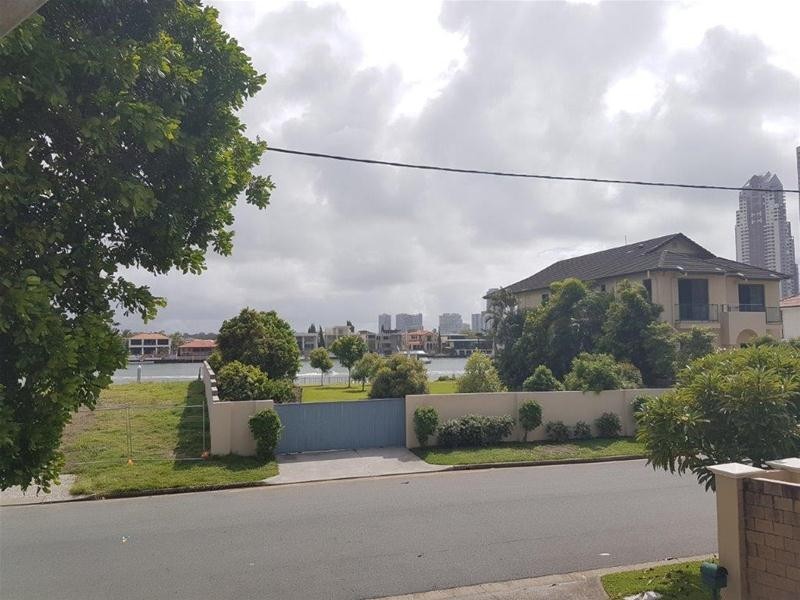 3 Paradise Place, Surfers Paradise QLD 4217