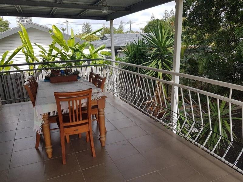 3 Paradise Place, Surfers Paradise QLD 4217