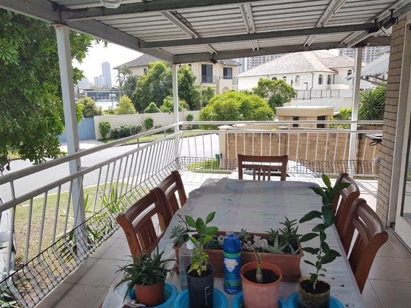 3 Paradise Place, Surfers Paradise QLD 4217